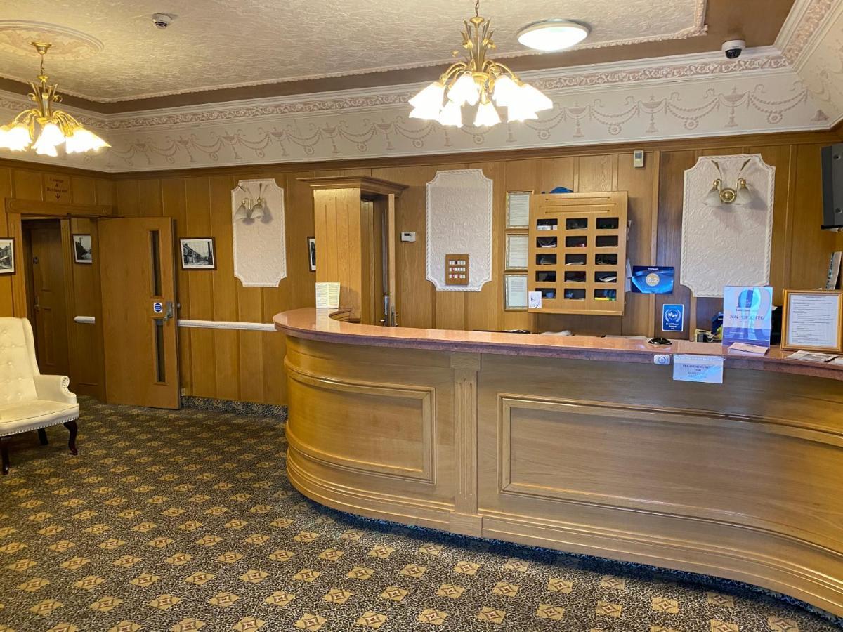 Bessemer Hotel Merthyr Tydfil Buitenkant foto